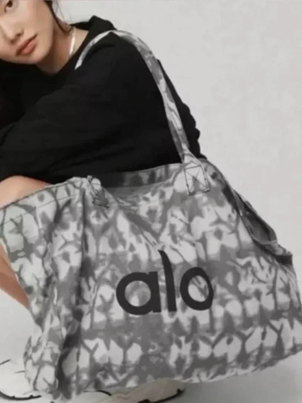 ALO Yoga Gray Canvas Large Tote Bag Logo Abstract Pattern Print Casual Chic Gym